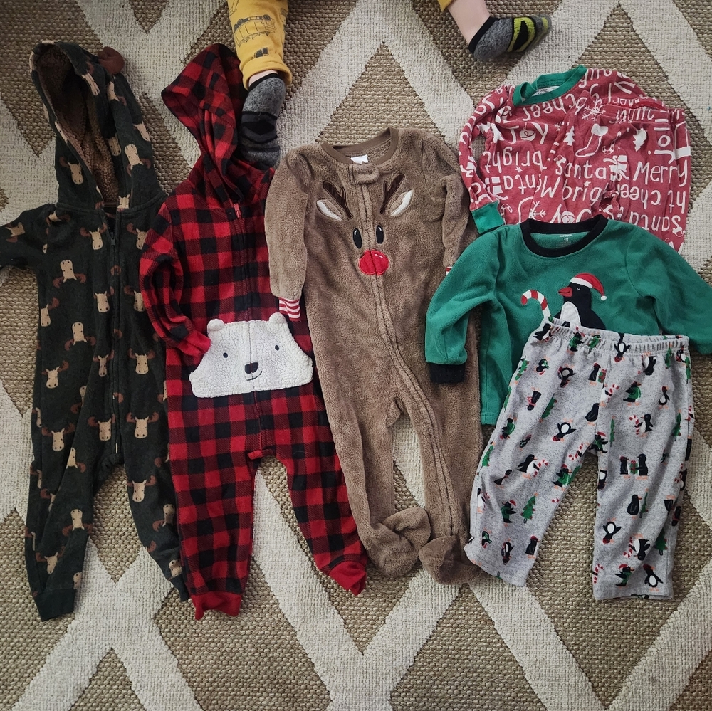 18 Months Boys Winter Christmas Themed Matching set Zip Oneies